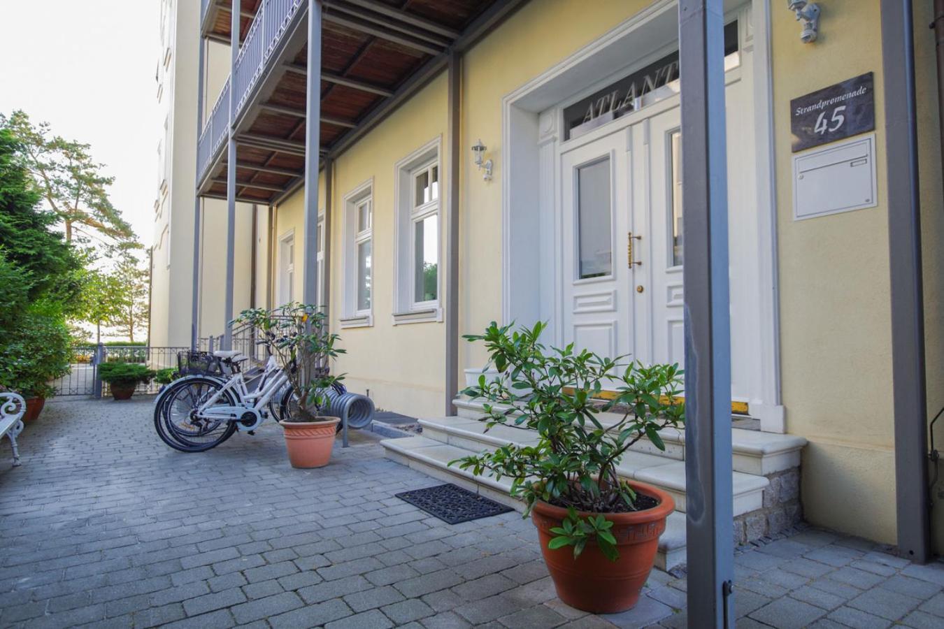 Sommerwind App1 - Strandpromenade Seitlicher Meerblick, Strandkorb Saisonal Apartment *